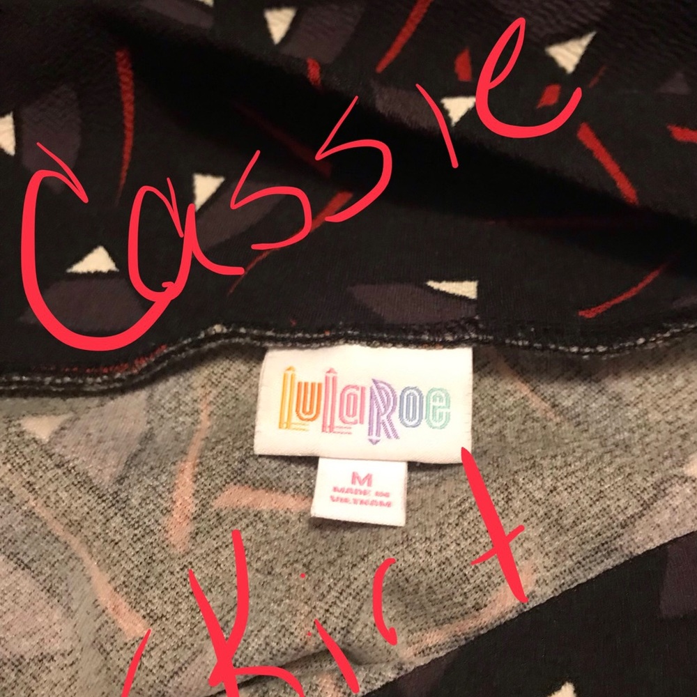 Lula Roe - Picture 3 of 4